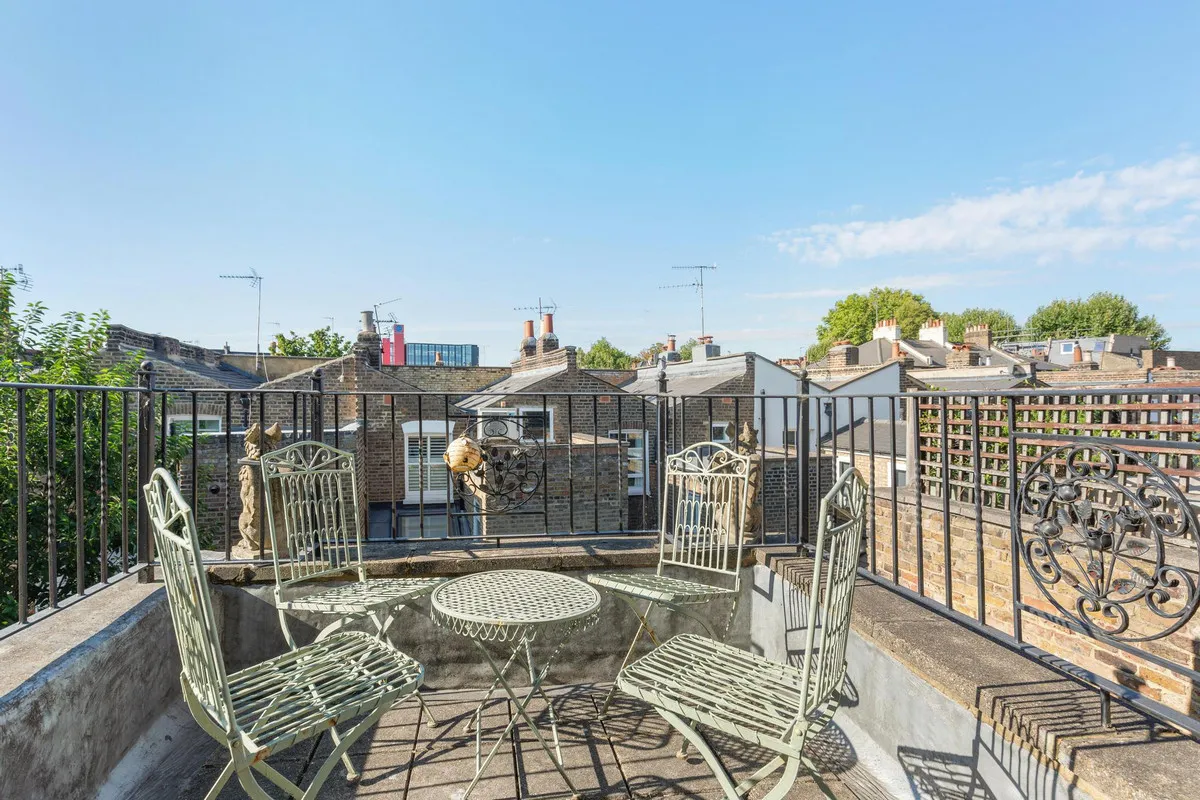 Raynham Road, London, W6, photo 13