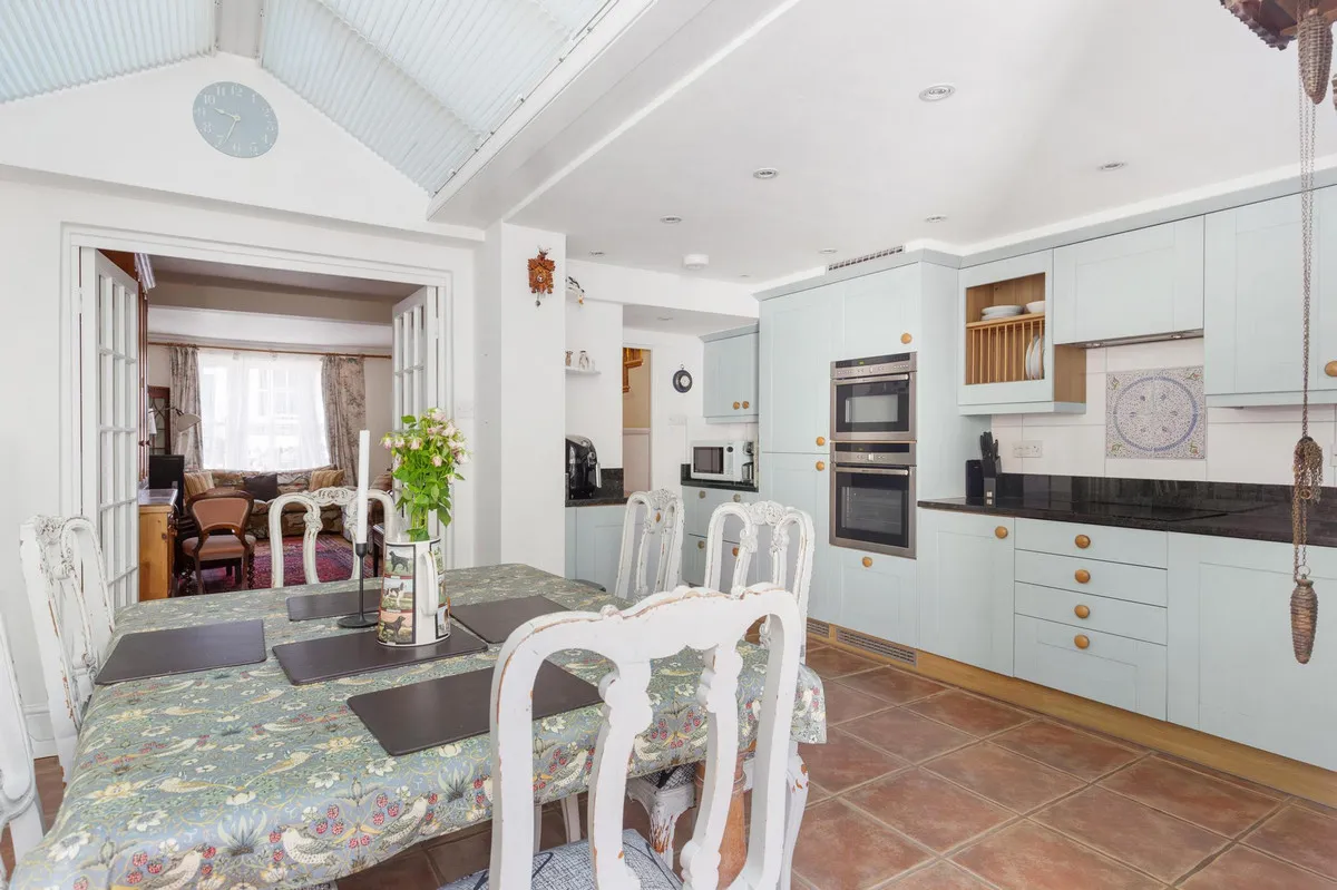 Raynham Road, London, W6, photo 6