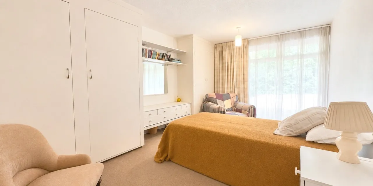 Stokesay, Prenton, CH43, photo 17