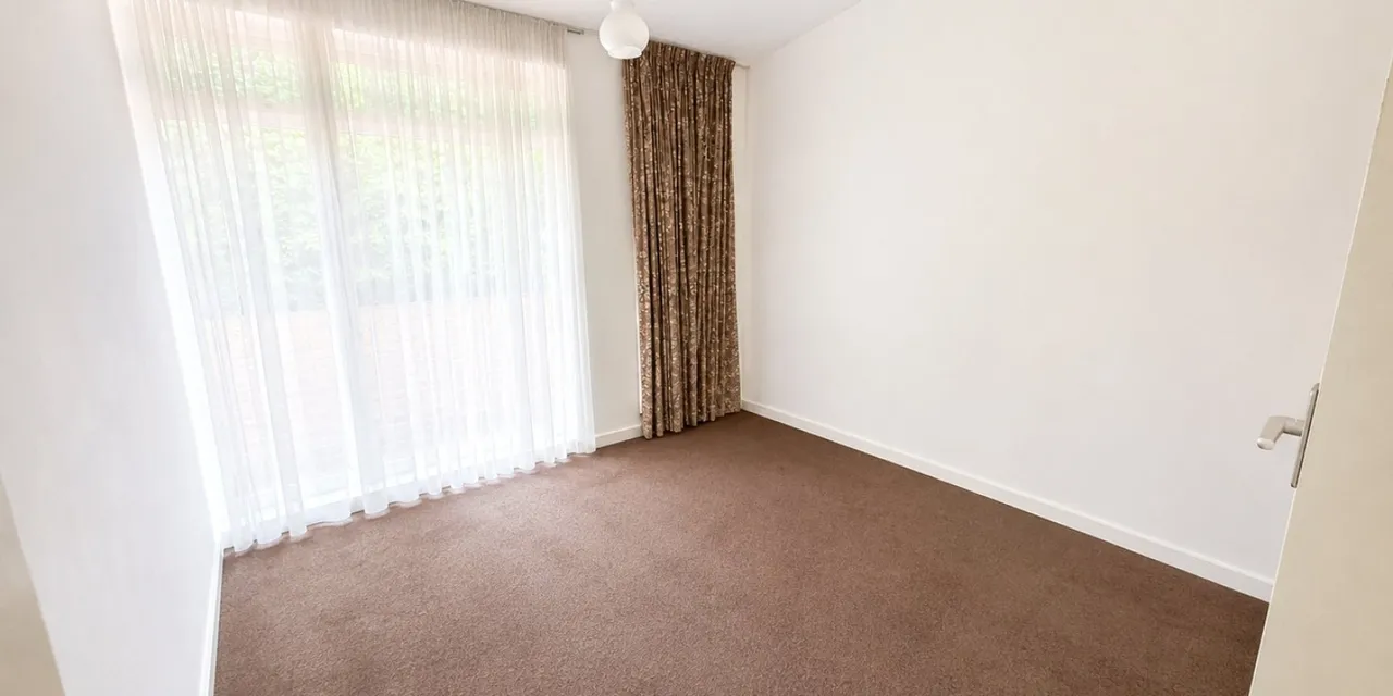 Stokesay, Prenton, CH43, photo 18