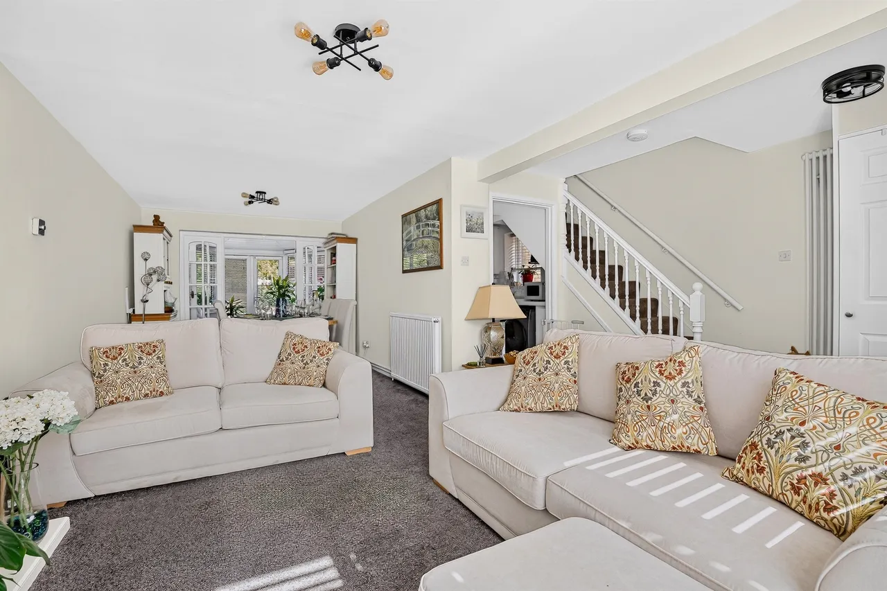 Ringway Road, St. Albans, AL2, photo 2