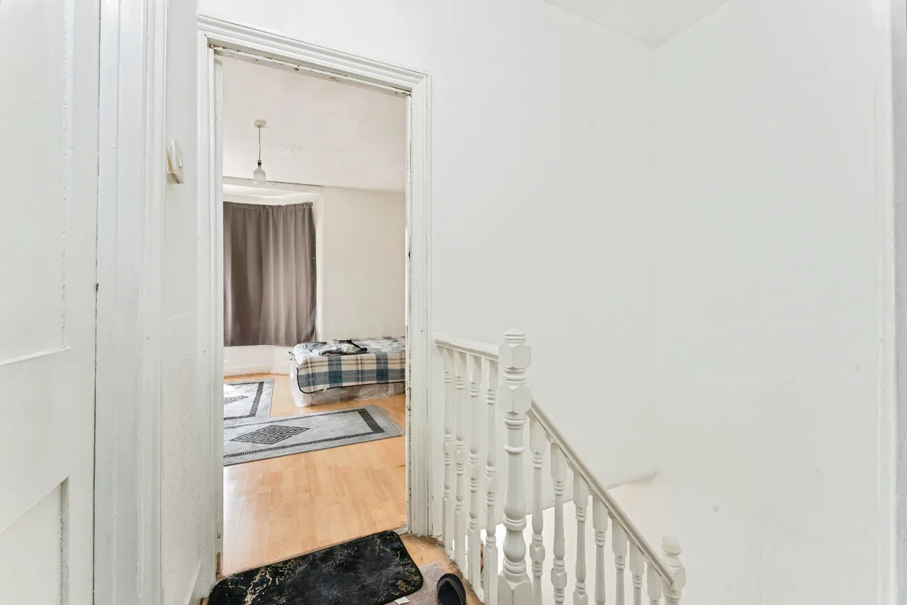 Sherrard Road, London, E7, photo 9