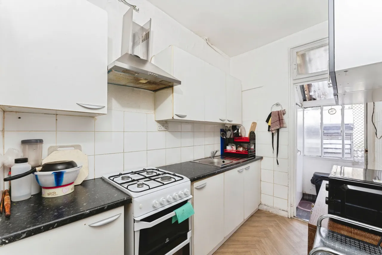 Sherrard Road, London, E7, photo 5