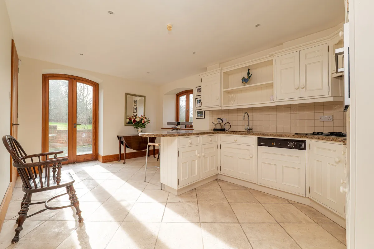 Radley Road, Halam, NG22, photo 23
