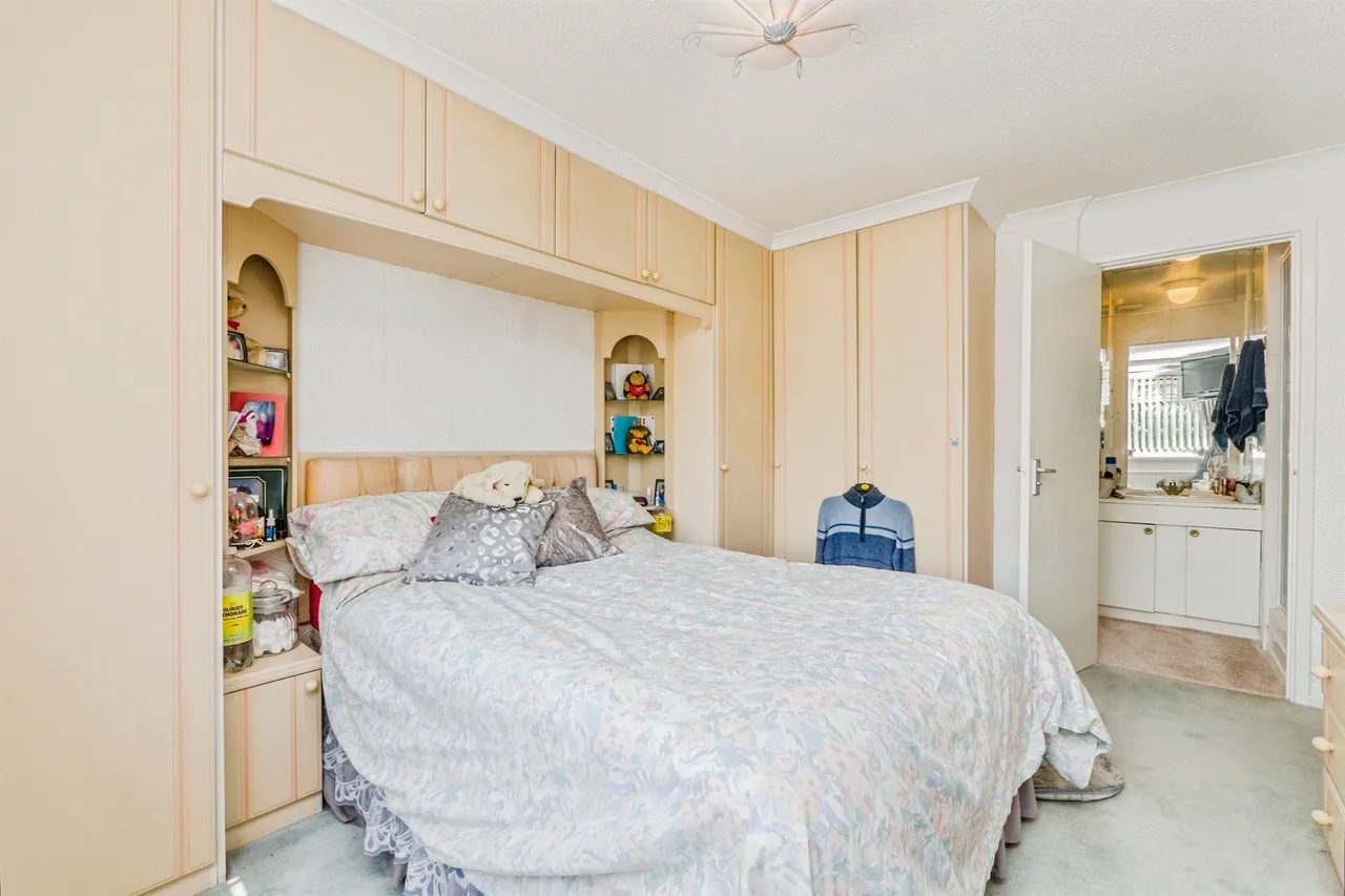 Tangmere Drive, Cardiff, CF5, photo 17