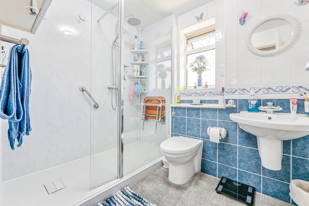 Tangmere Drive, Cardiff, CF5, photo 15