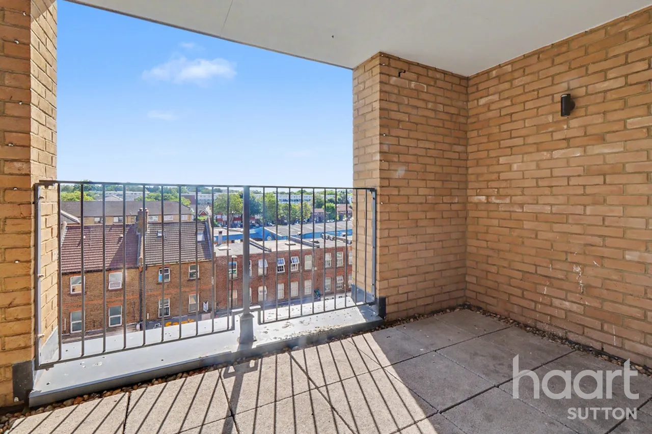 High Street, sutton, SM1, photo 3
