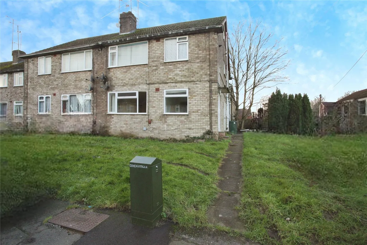 2 bed flat for sale — Dillam Close, Longford, Coventry, CV6