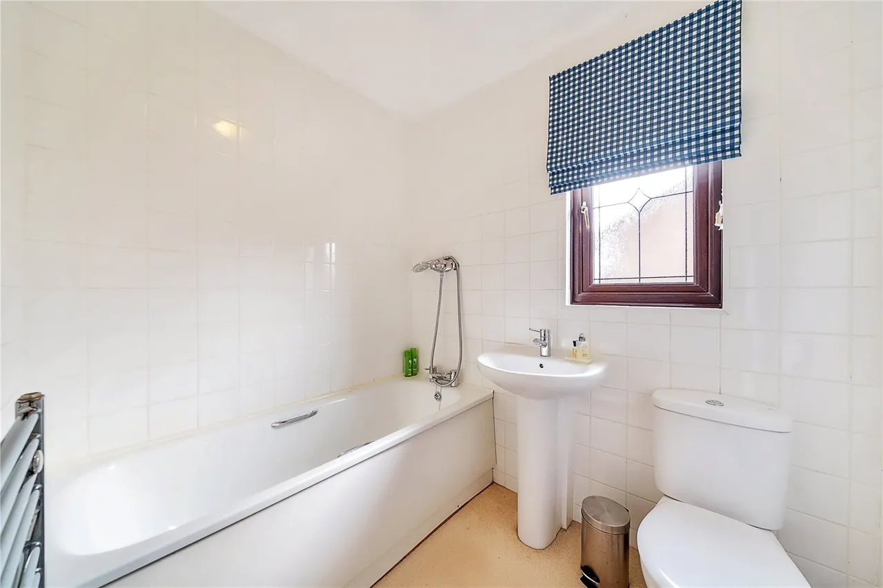 All Saints Close, Wokingham, Berkshire, RG40 1WE, photo 12