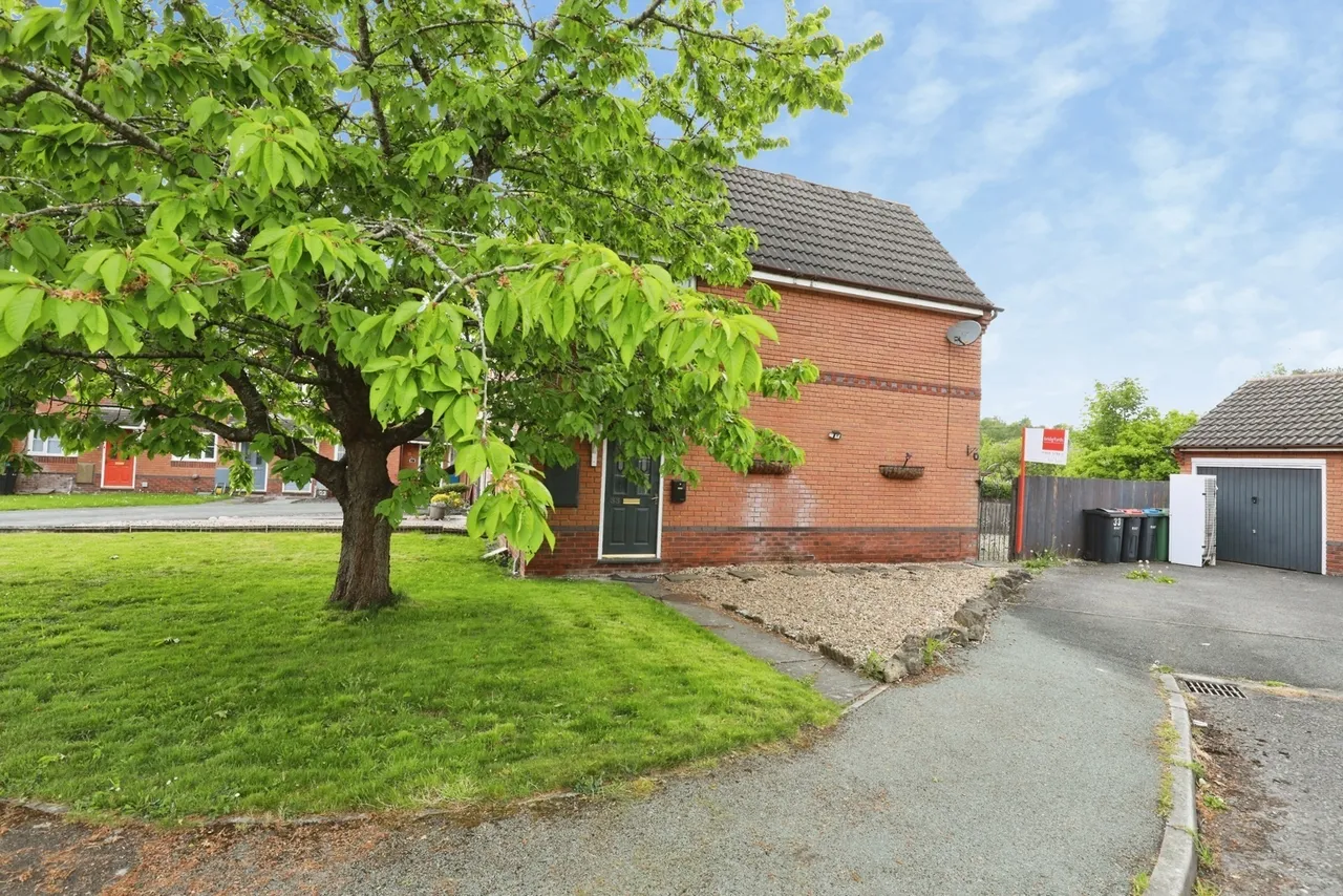 Whiston Close, Winsford, Cheshire, CW7, photo 16