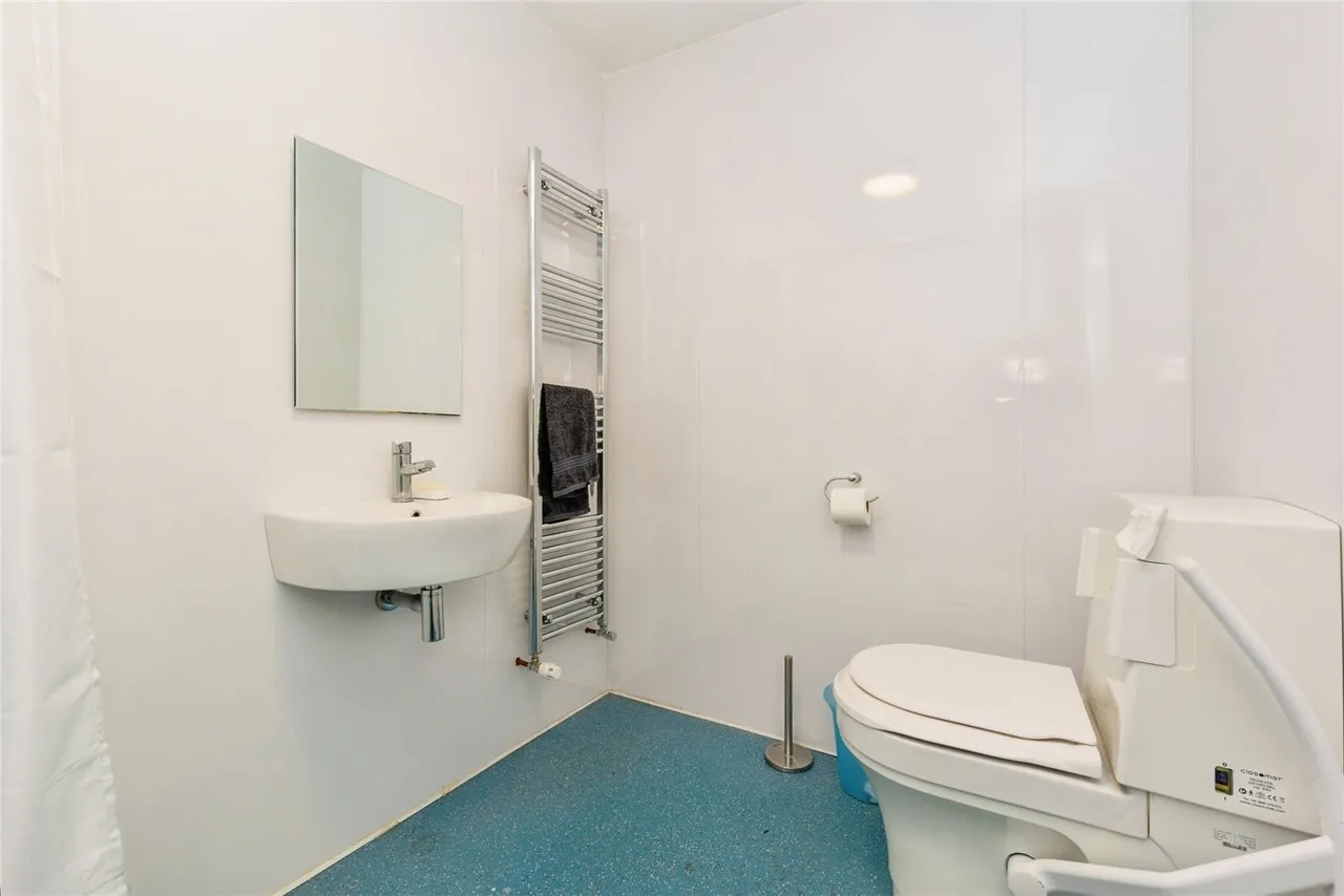 Kenilworth Road, Sale, Greater Manchester, M33, photo 17