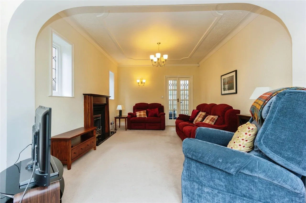 Kenilworth Road, Sale, Greater Manchester, M33, photo 4