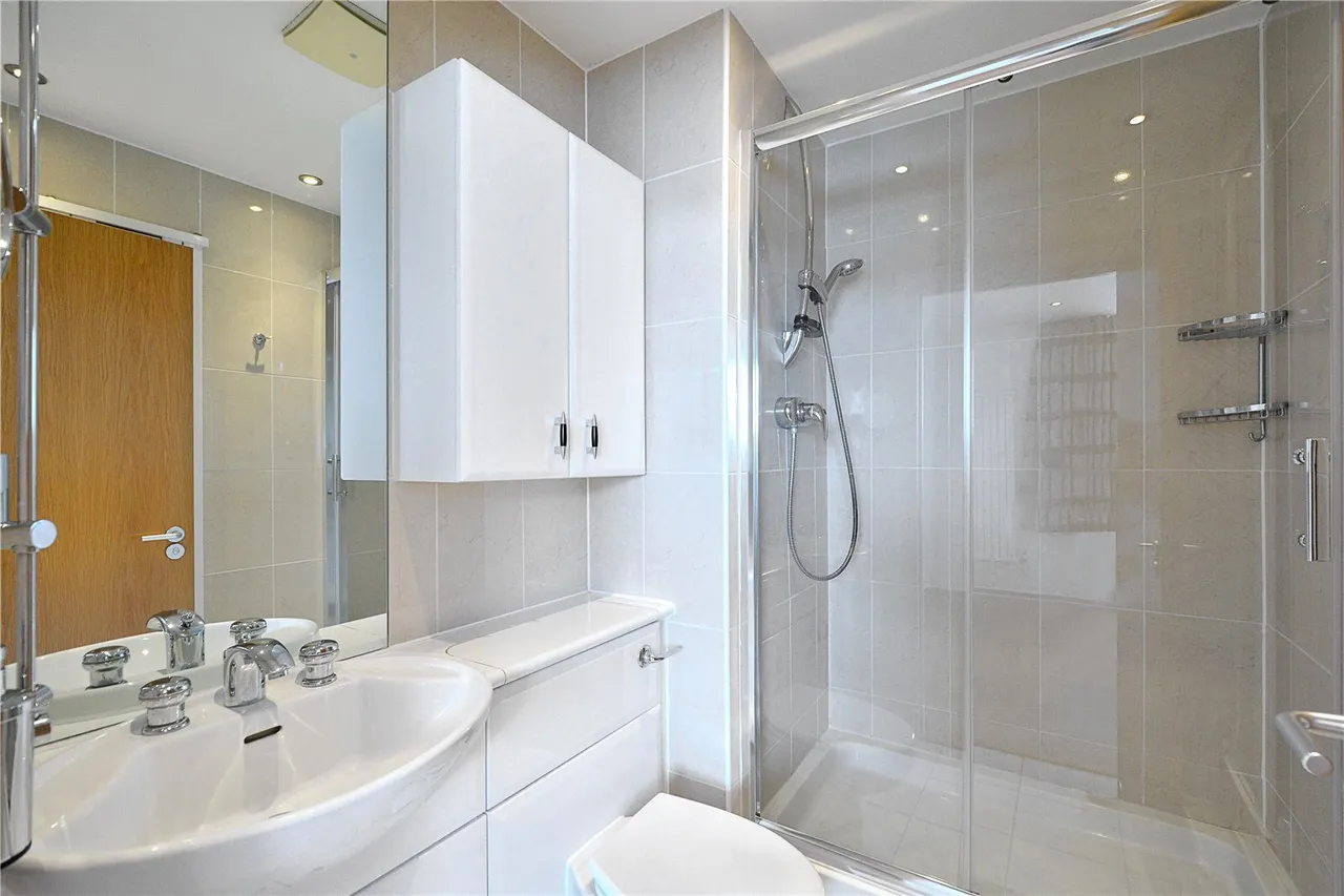 Basin Approach, London, E14, photo 9