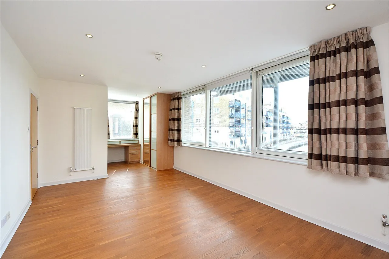 Basin Approach, London, E14, photo 8