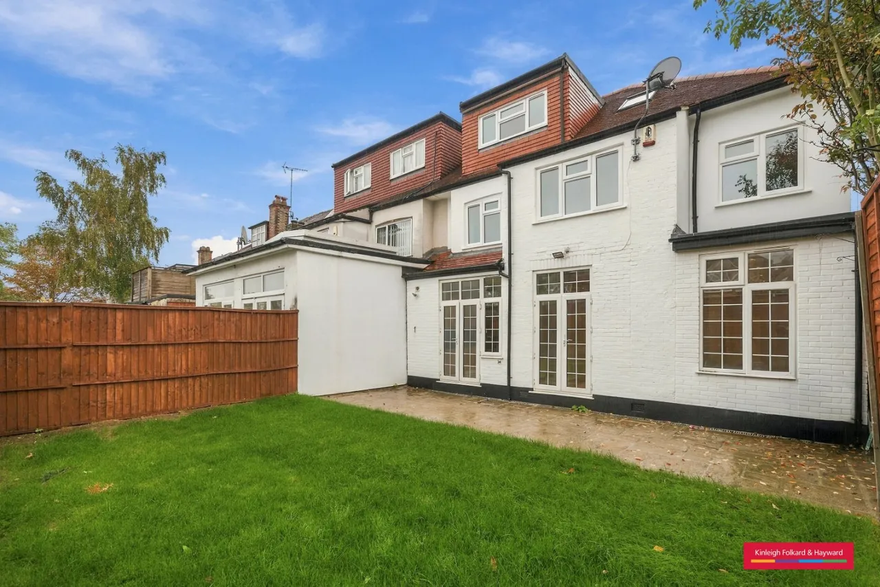 Ambrose Avenue, London, NW11, photo 8