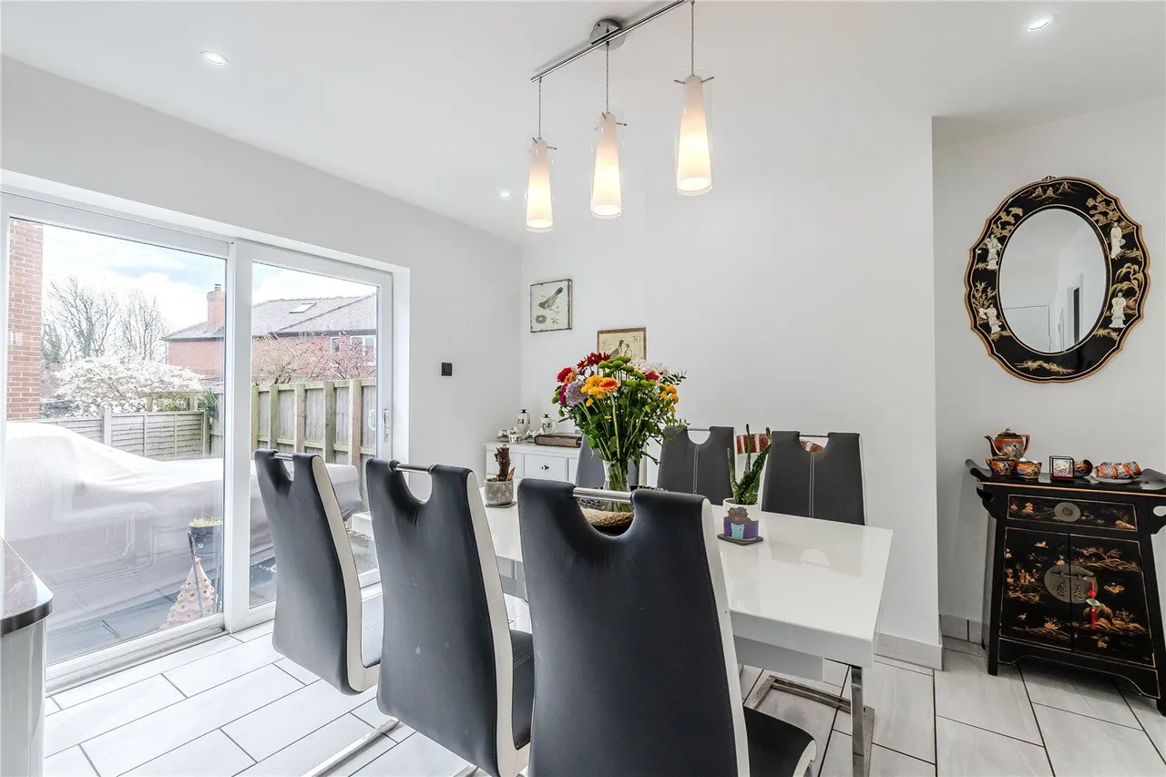 Woodhouse Lane, East Ardsley, WF3, photo 6