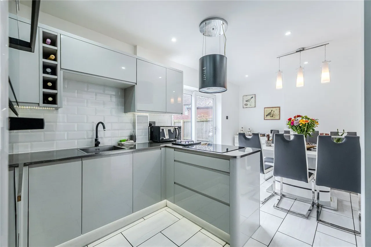 Woodhouse Lane, East Ardsley, WF3, photo 4
