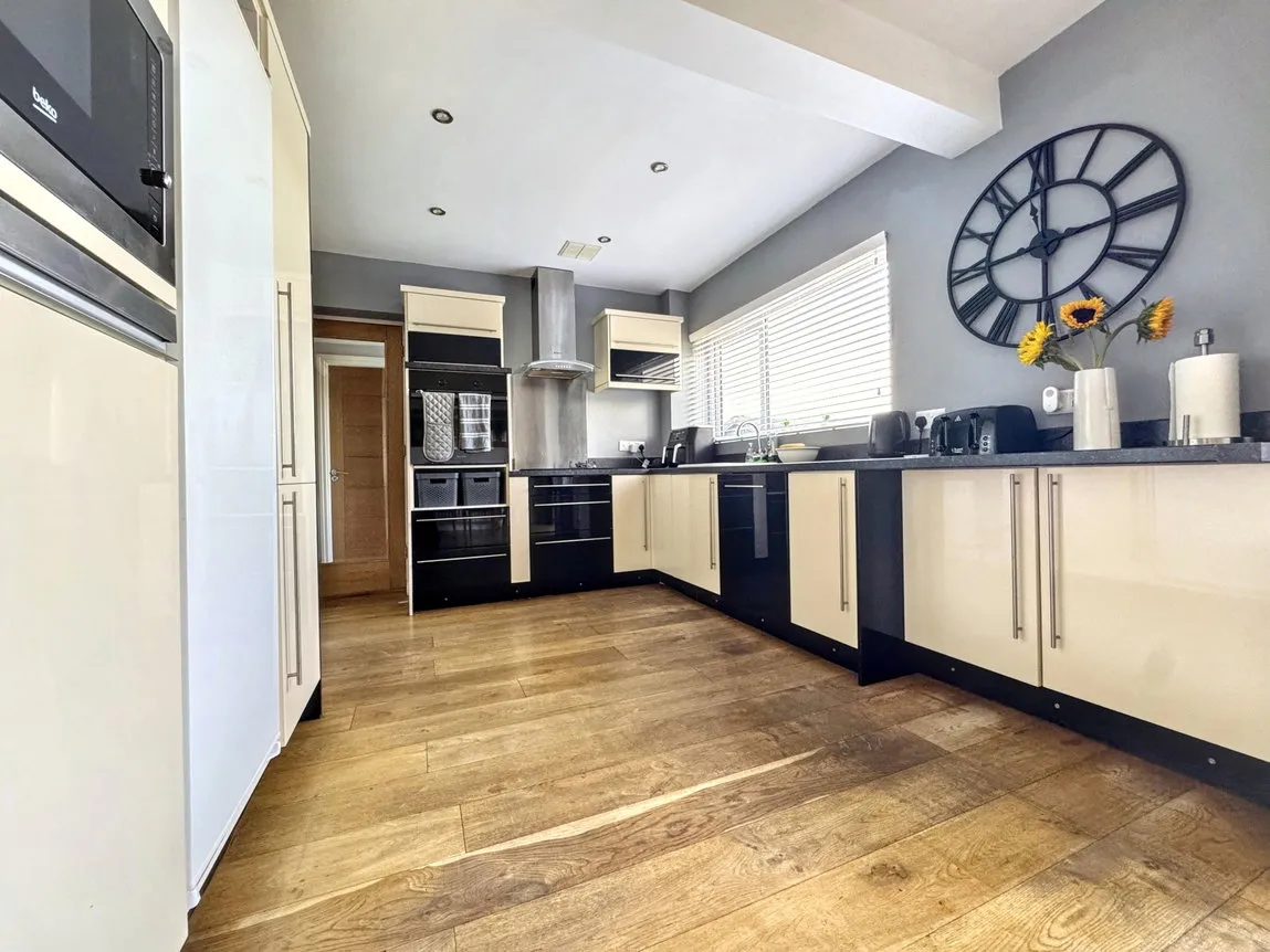Eldon Drive, Abergele, Conwy, LL22 7DA, photo 3