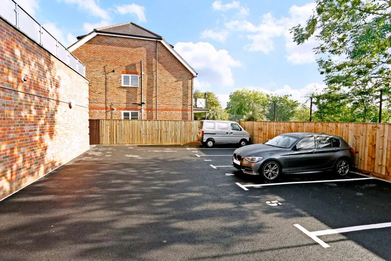 Pepys Drive, Prestwood, Great Missenden, Buckinghamshire, HP16 0AH, photo 9