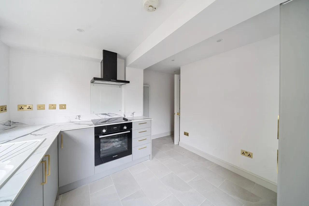 Shenley Road, SE5, photo 11