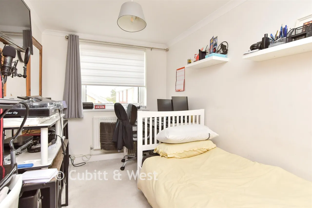 Chanctonbury Road, Rustington, BN16, photo 9