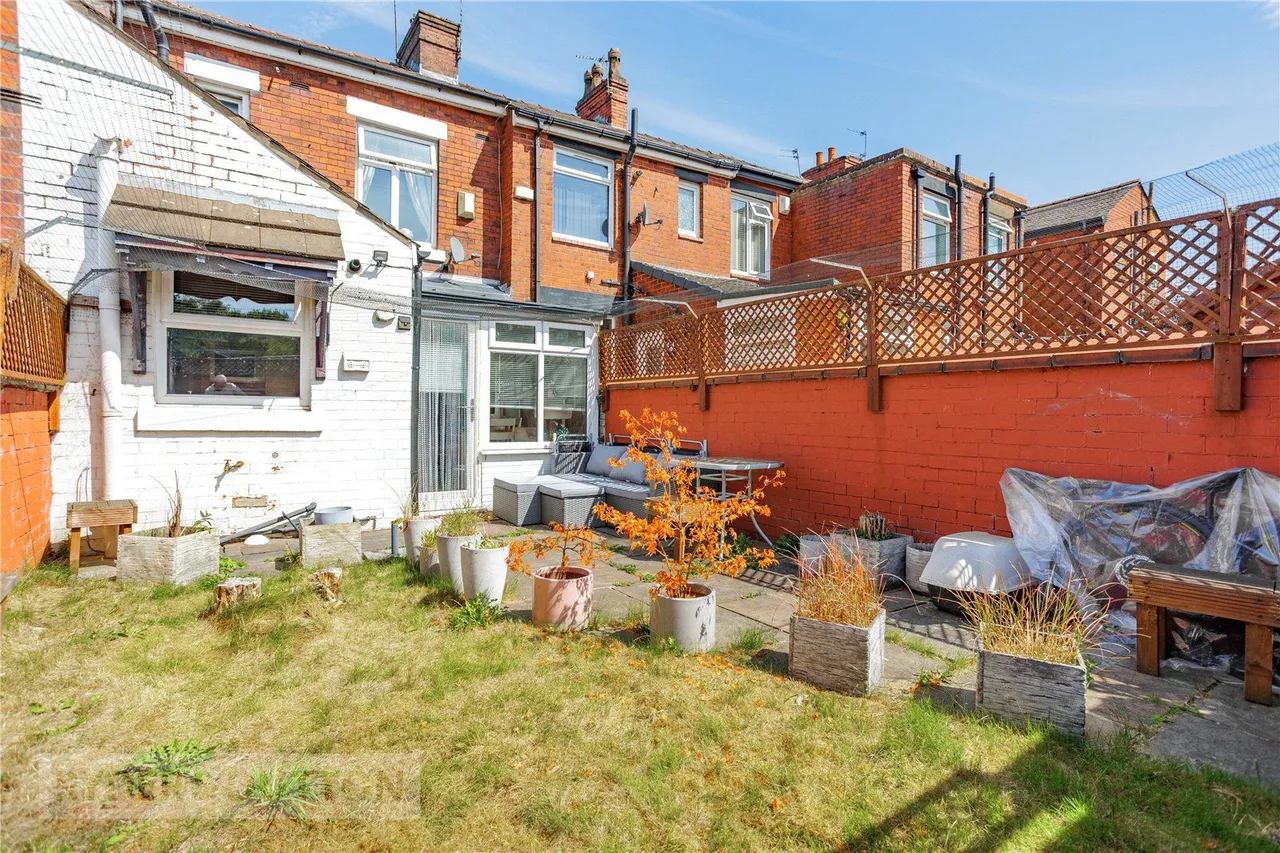 Moreton Street, Chadderton, OL9, photo 17