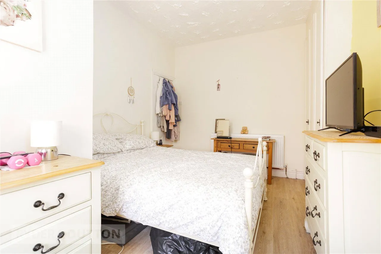 Moreton Street, Chadderton, OL9, photo 13
