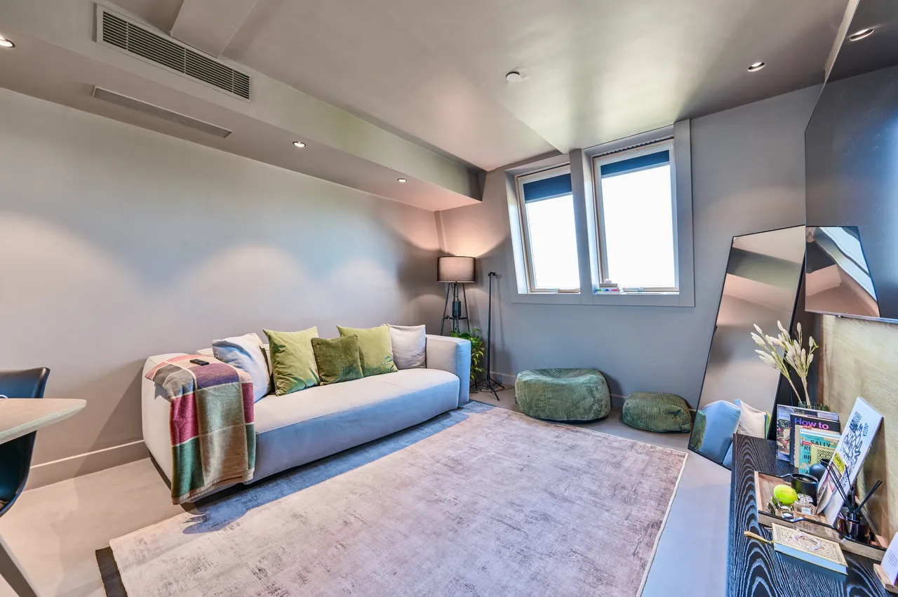 Flat 10, 187 Caledonian Road, London, photo 11