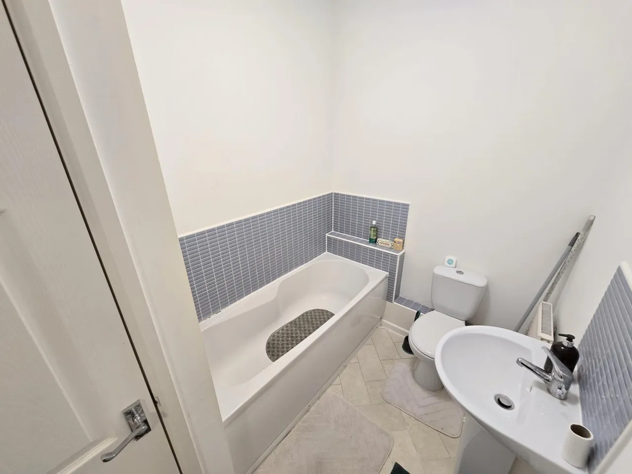Ashdown Grove, Walsall, WS2, photo 8