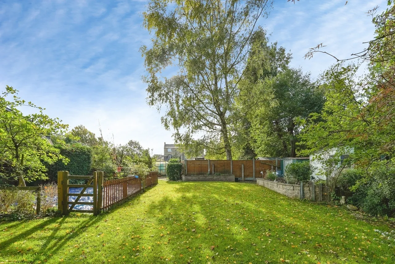Church Road, Cam, GL11, photo 20
