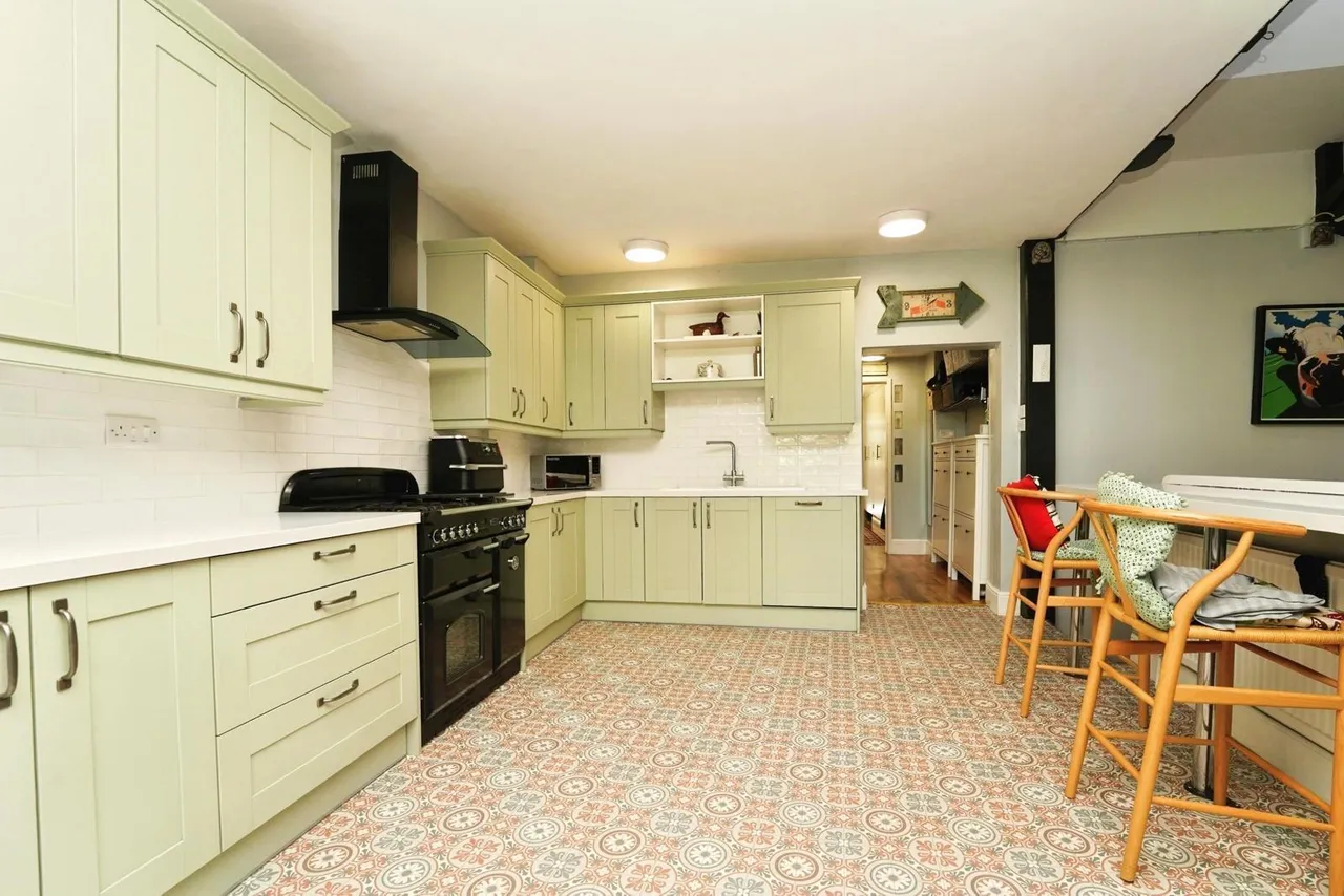 Church Road, Cam, GL11, photo 31