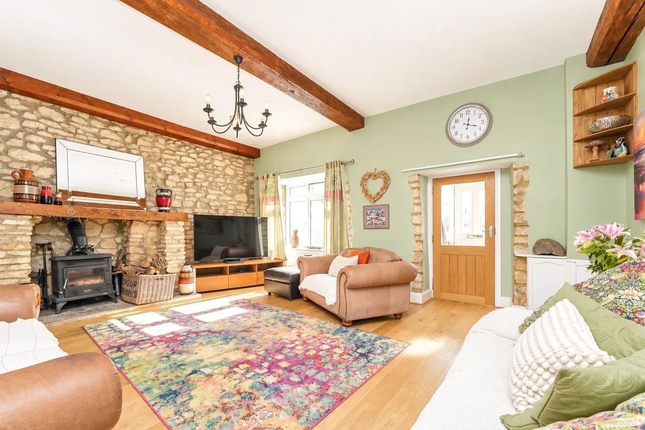 Church Road, Cam, GL11, photo 6
