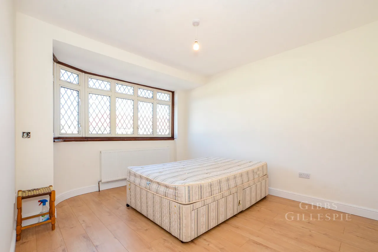 Leamington Crescent, Harrow Fees Apply, HA2, photo 8