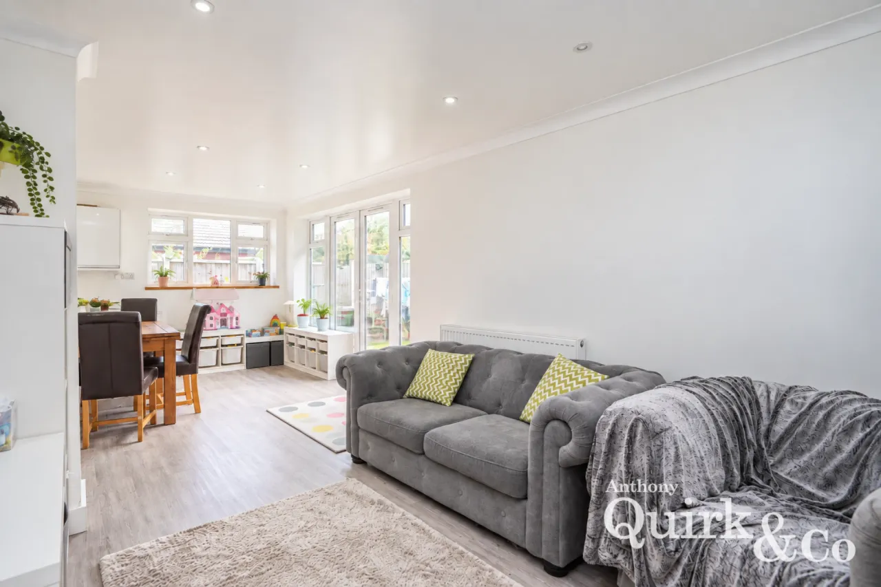 Hellendoorn Road, Canvey Island, SS8, photo 4