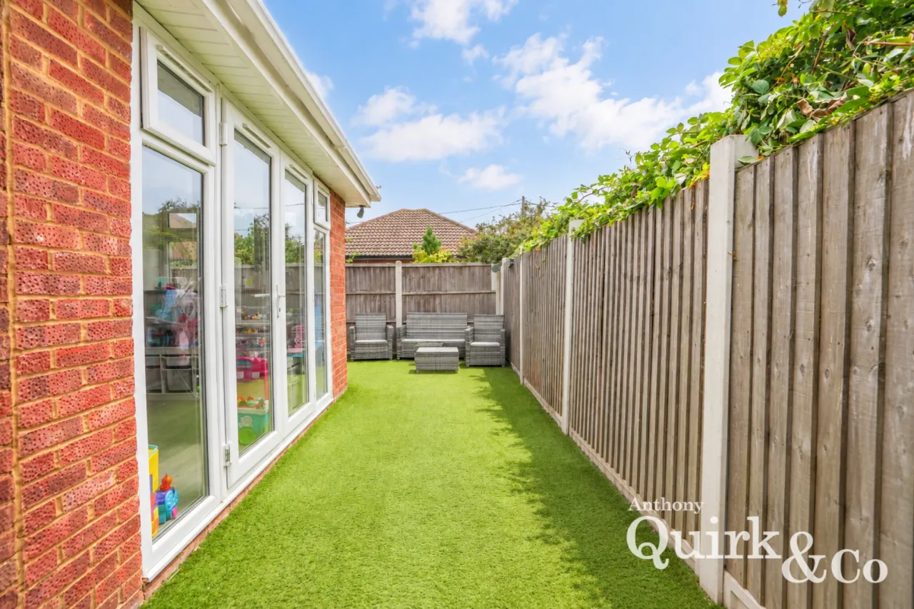 Hellendoorn Road, Canvey Island, SS8, photo 10