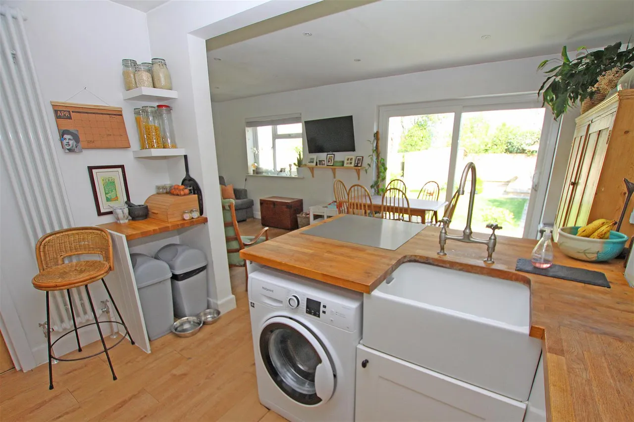 Hawden Road, Bournemouth, photo 6