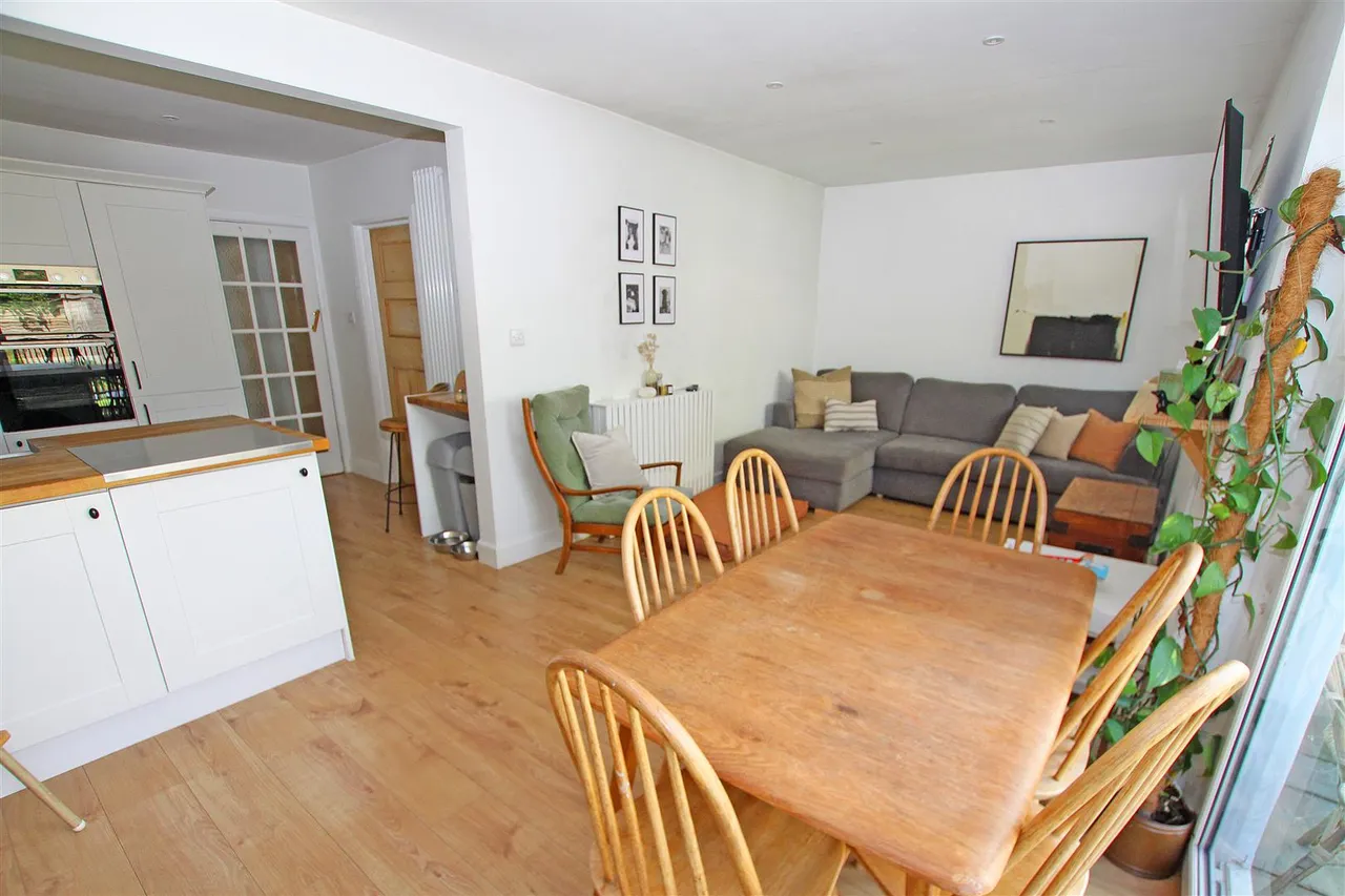 Hawden Road, Bournemouth, photo 4