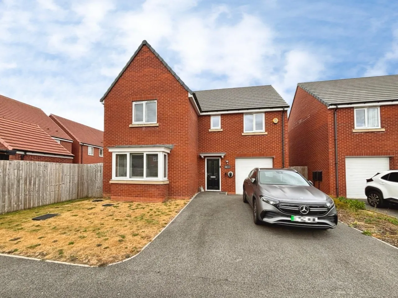 4 bed house for sale, Heather Place, Sowerby, YO7