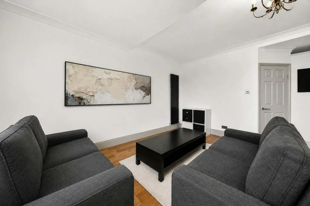 4-5 Roman Way, London, N7, photo 2