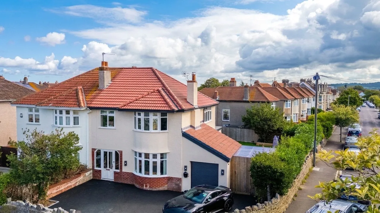 Lyndhurst Road, Weston-super-Mare, BS23, photo 30