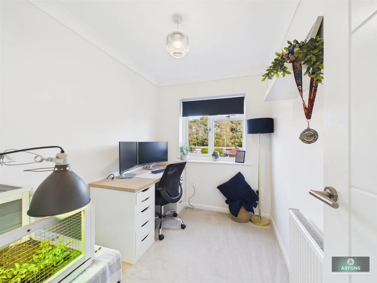 Heathfield, Pound Hill, photo 13