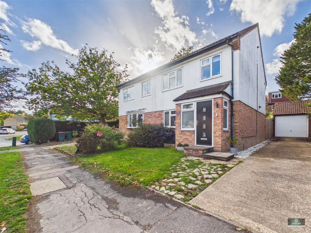 Heathfield, Pound Hill, photo 15