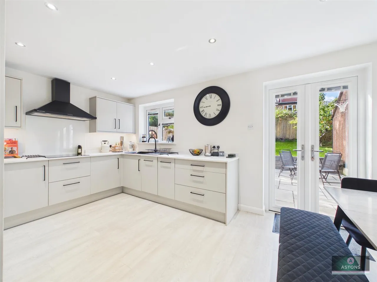 Heathfield, Pound Hill, photo 6