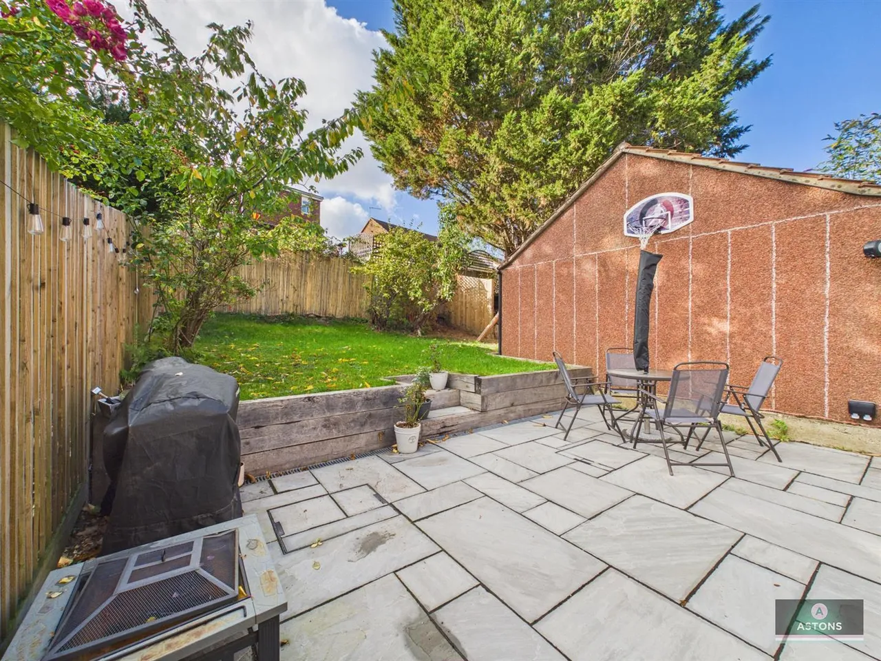 Heathfield, Pound Hill, photo 14