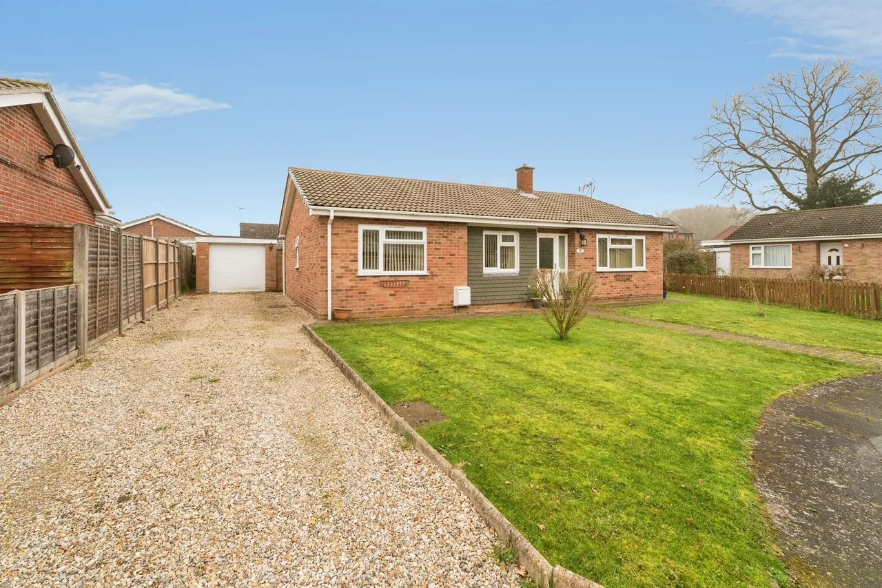 3 bed house for sale, Farm Walk, Necton, PE37