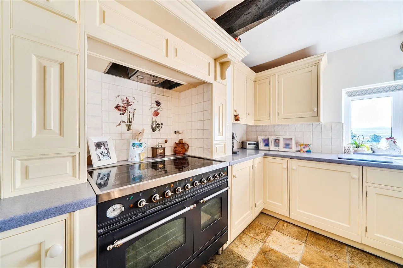 Whins Lane, Simonstone, BB12, photo 10