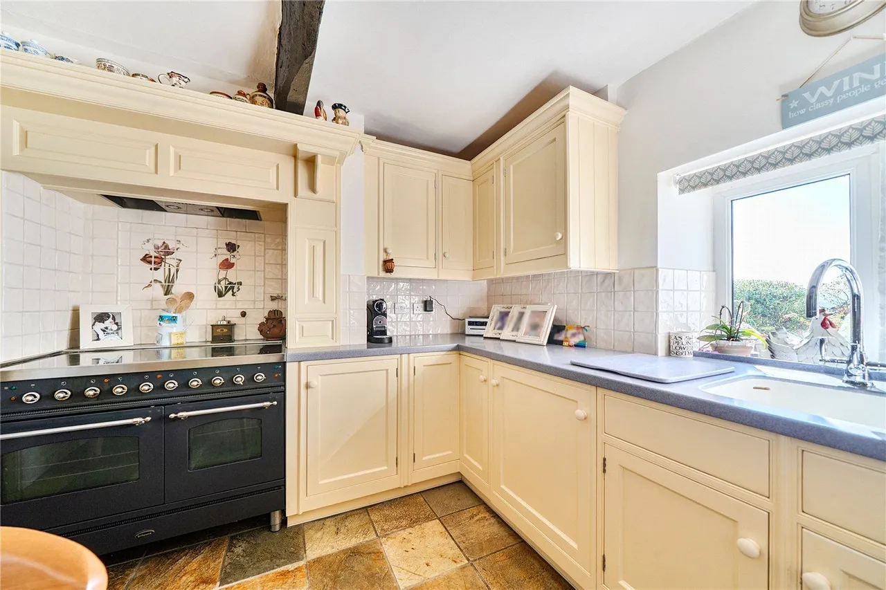 Whins Lane, Simonstone, BB12, photo 8