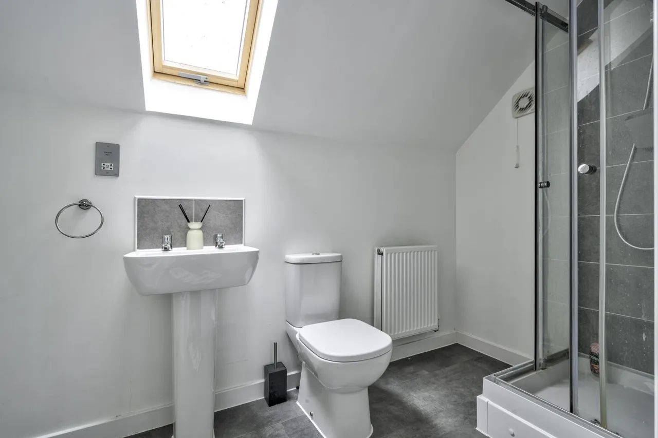 Clitchbury Close, Coate, SN3, photo 8