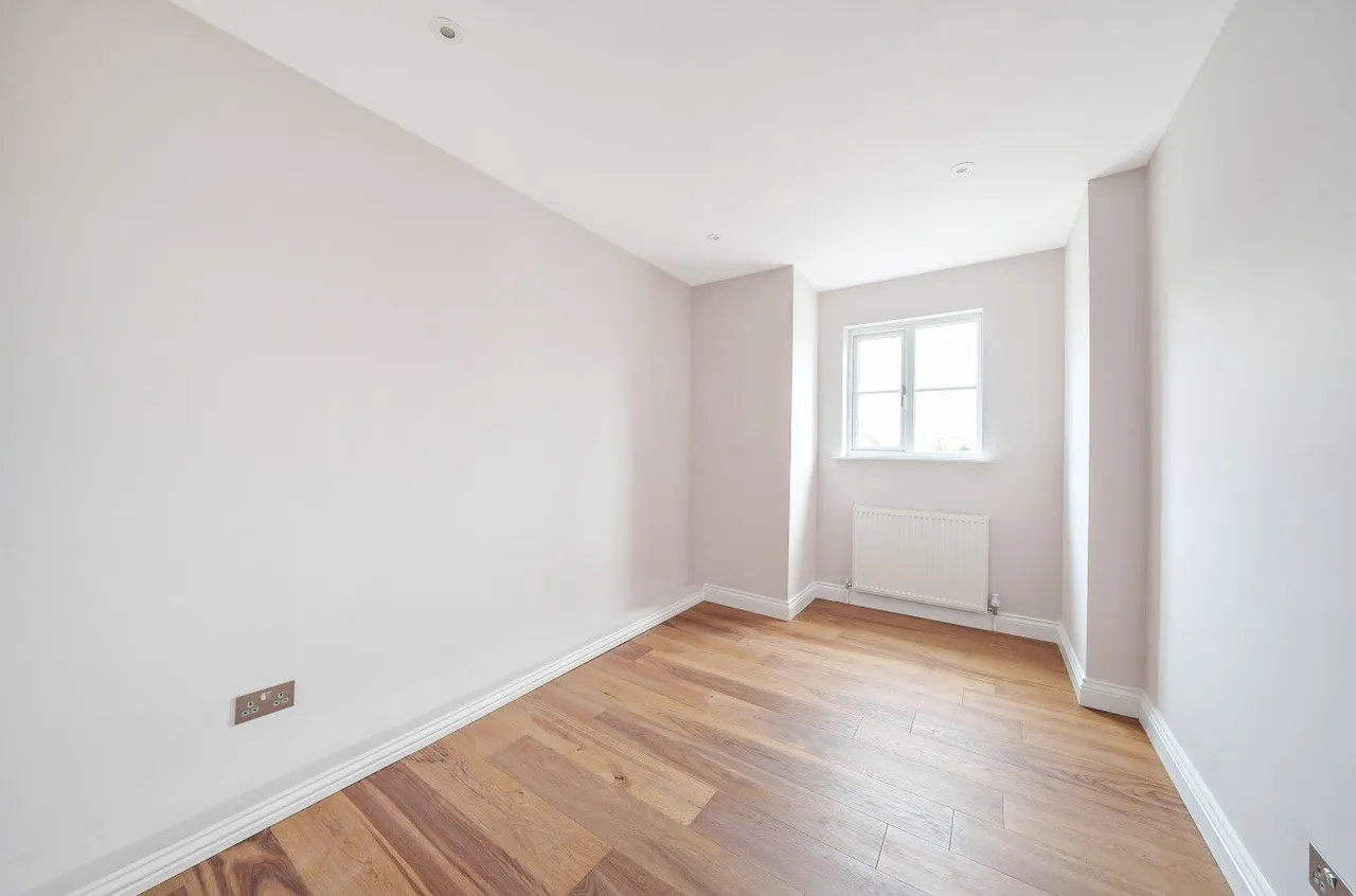 Nightingale Court, Sheepcote Road, Harrow, photo 8
