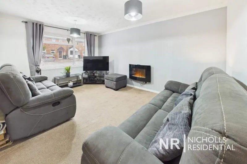 Jersey Road, Crawley, RH11, photo 15